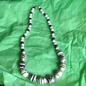Vintage Black and White Bead Necklace